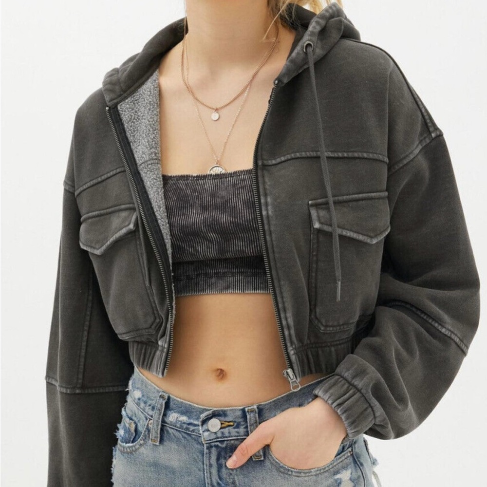Urban Outfitters Yogi Cropped Zip Hoodie Small